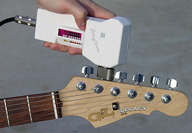 AutoGuitarTuner.jpg